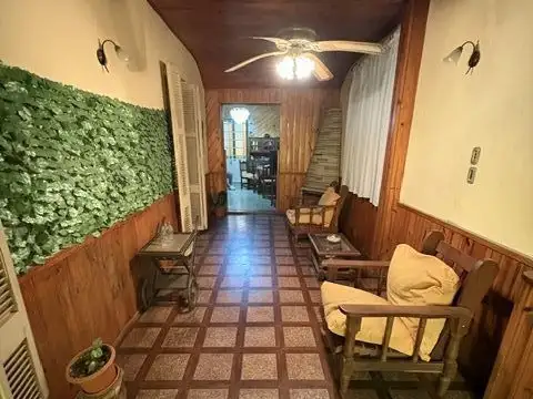 Depto Tipo Casa en Venta de 4 ambientes