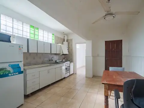 Depto Tipo Casa en Venta con 1 cocheras