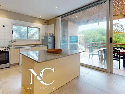 Casa en Venta en Costa Esmeralda, USD 225.000
