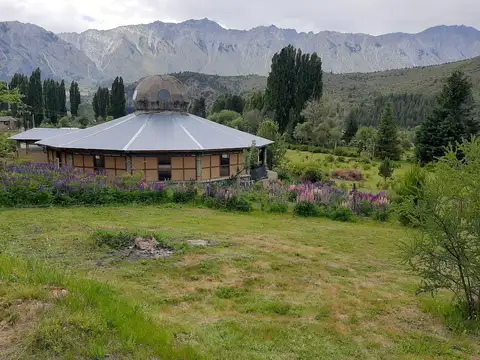 Fracción de 1,3 hs, a 15 minutos de El Bolson, Casa