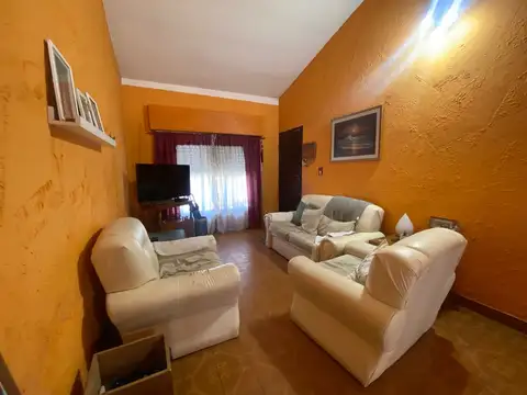 Casa en Venta en Longchamps, USD 100.000