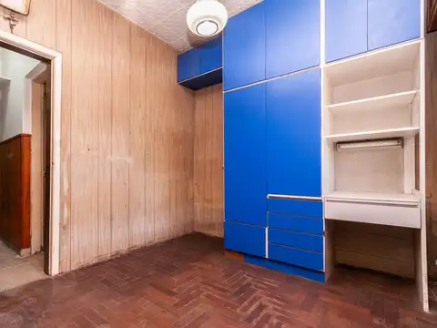 Casa 5 ambientes con 1 baño