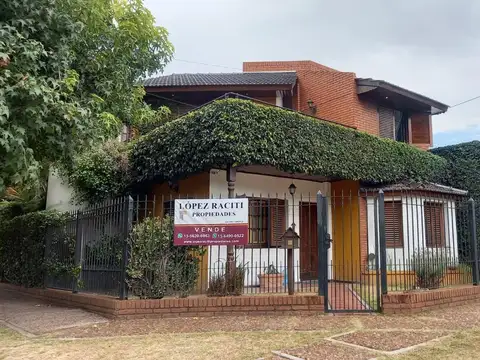 EXCELENTE CASA 2 PLANTAS EN LONGCHAMPS