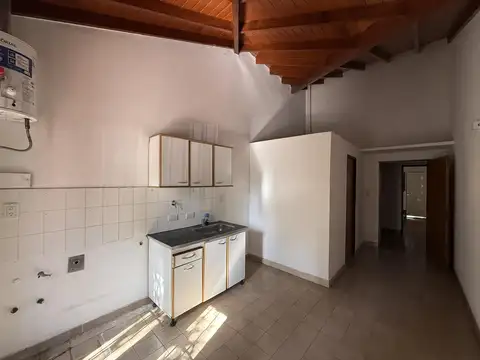 Casa en Alquiler de 1 dormitorio