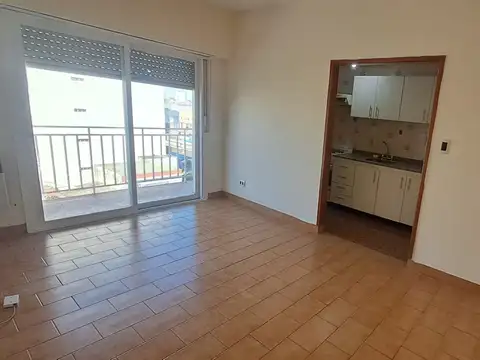 25 de mayo 100