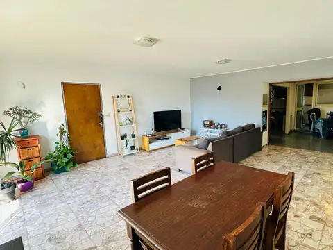 Departamento en Alquiler de 4 ambientes