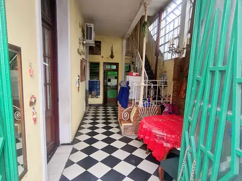 Depto Tipo Casa en Venta 40 años