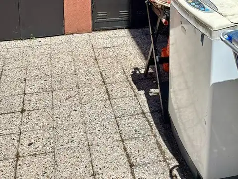 Depto Tipo Casa en Alquiler de 2 dormitorios