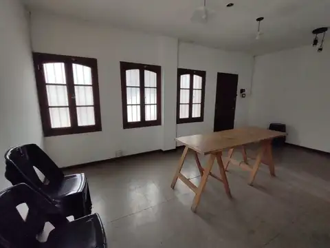 Oficina en Alquiler en Quinta Sección, $ 450.000