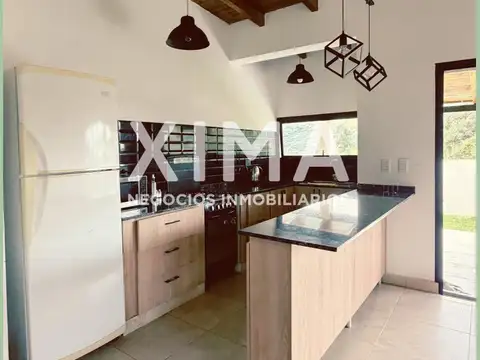 Casa en Alquiler de 3 dormitorios