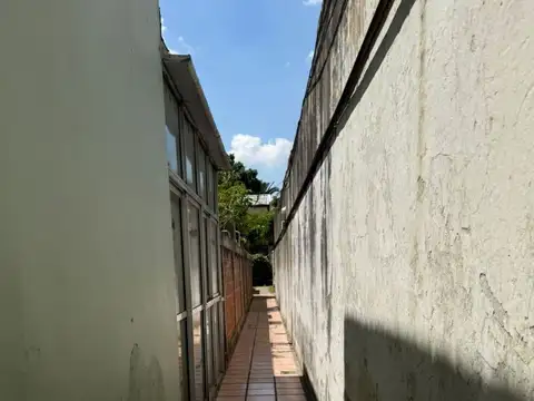 Depto Tipo Casa en Alquiler de Monoambiente