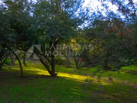 Venta! Lote en La Pakana! Pendiente 75 % plano!