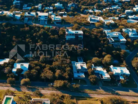 Terreno en Venta en La Pankana, USD 230.000