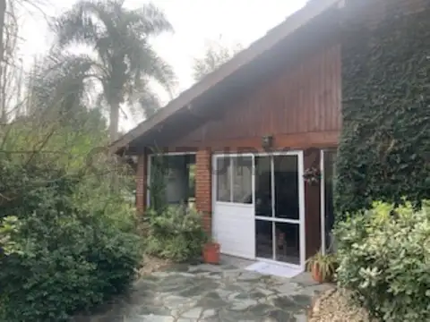 Casa 5 ambientes con 3 baños