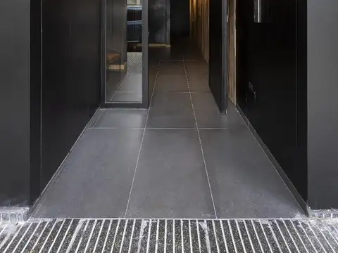 Piso en Venta de 4 Ambientes con Dependencia - Balcon  - Cochera Opcional