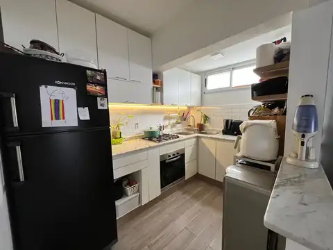 Depto Tipo Casa en Venta en San Isidro Vias / Rolon, USD 160.000