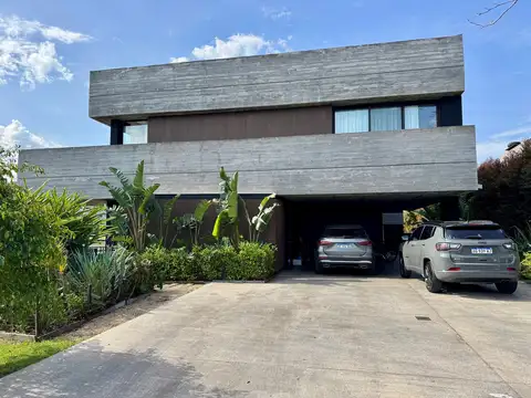 Casa  en Venta en El Golf, Nordelta, Tigre