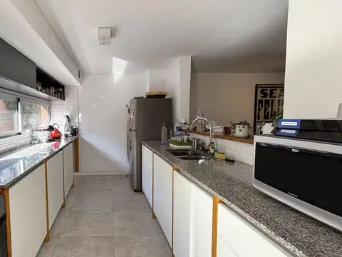 Casa en Alquiler al Oeste