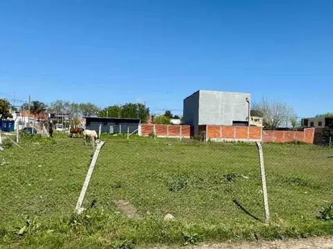 LOTE EN VENTA DE 1600M2 EN BERAZATEGUI