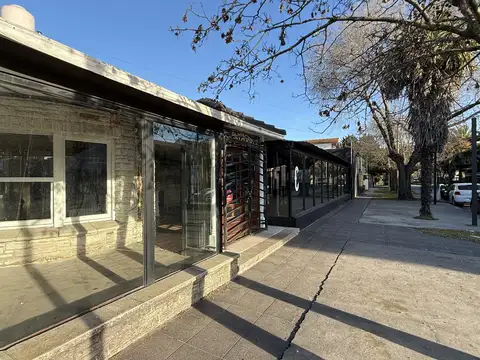 Local en Alquiler en Constitucion, $ 4.000.000