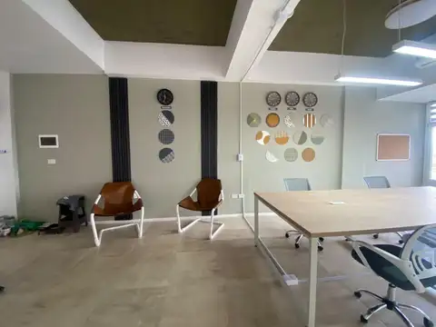 Oficina en Alquiler al Oeste