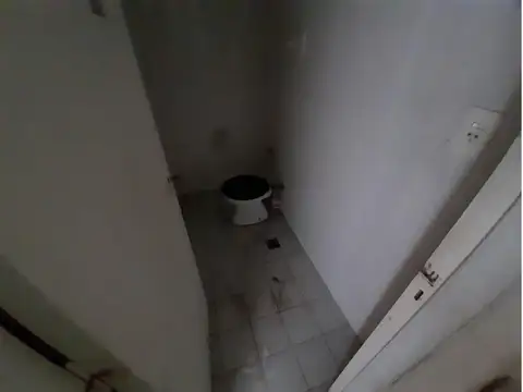 Local a la calle - Tucumán 2200