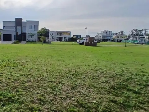 Barrio El Canal Dique Lujan