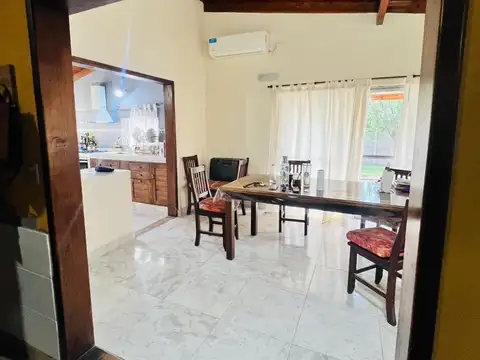Casa en Venta con 5 cocheras