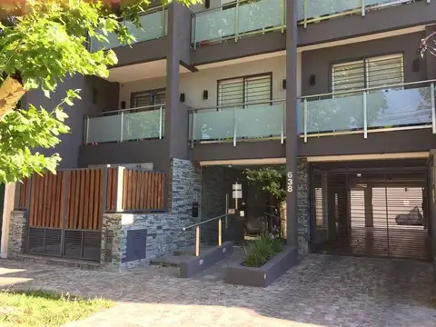 J Larrea 600, Piso 2