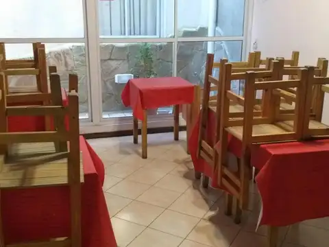 Hotel en Venta 50 años