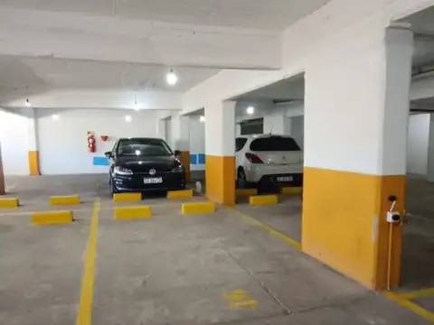 Cochera en Venta Fija