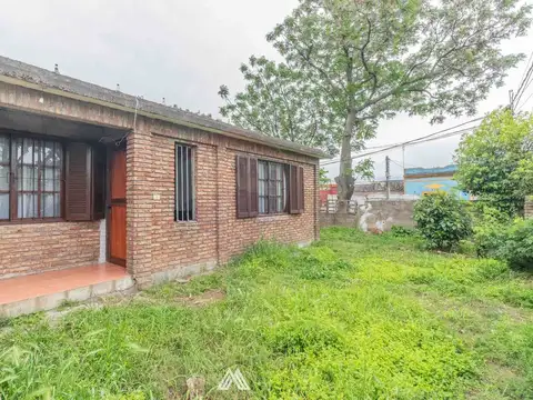 VENTA CASA 2 DORMITORIOS CERRO 