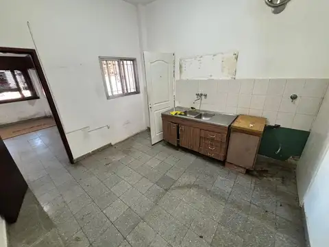 Depto Tipo Casa en Alquiler en Jose Leon Suarez, $ 650.000