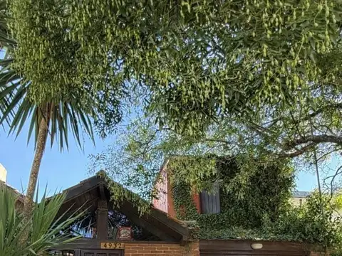 Venta PH  de 4 amb c/ cochera en Constitución