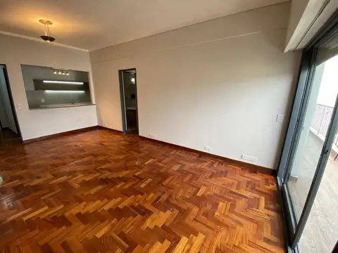Departamento 4 ambientes con 3 baños