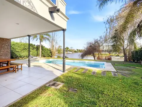 Casa en Venta en Villanueva, USD 600.000
