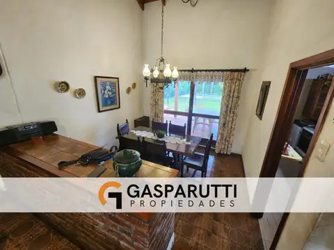 Casa en Venta con Pileta en Aranjuez! APTO CREDITO