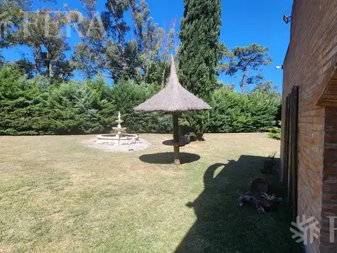 LOS AZAHARES, CALLE 527 Y 628