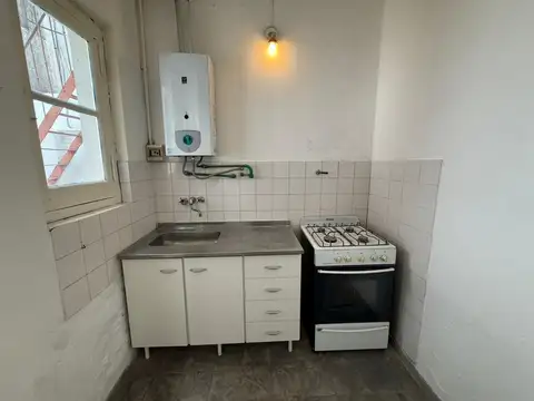 Depto Tipo Casa en Alquiler en Pichincha, $ 490.000