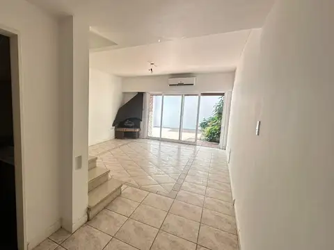 Casa en Alquiler en Belgrano R, $ 2.900.000