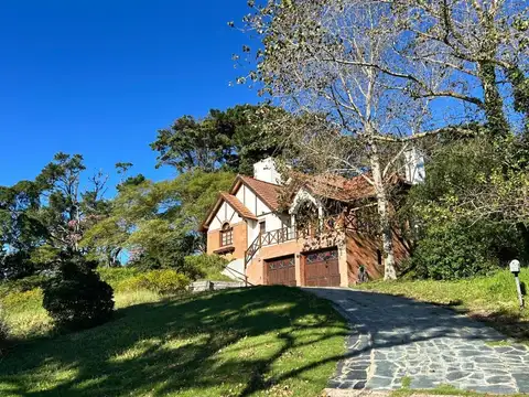 VENTA CASA 4 AMBIENTES PINAMAR VISTA AL GOLF