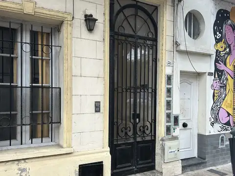 Depto Tipo Casa en Alquiler de 2 ambientes