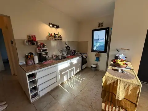 Fermin Pereyra 600, Piso PB