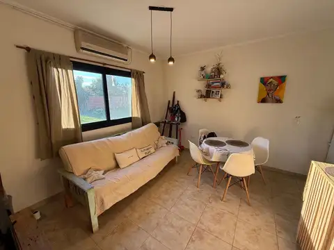 Areco - Venta dpto 2 amb con jardin parrilla