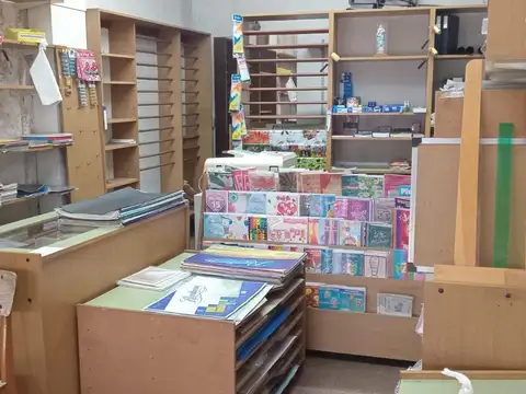 Local en Olivos en alquiler