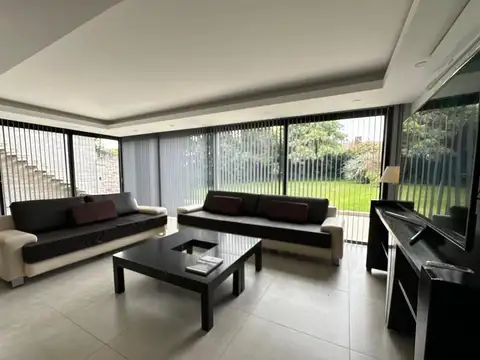 Casa en Venta de 5 dormitorios