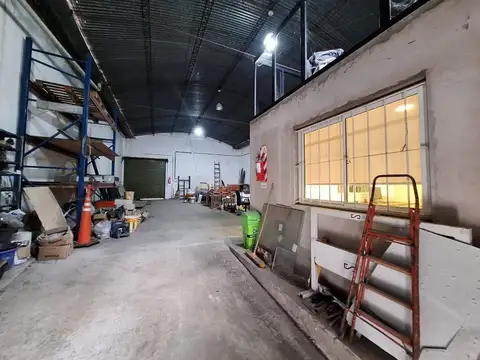 Capitán de Fragata Moyano 600