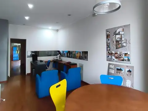 Oficina en Alquiler en Abasto, $ 850.000