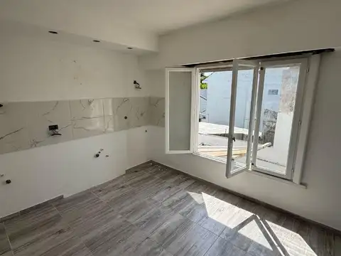 Ph a estrenar con patio 3 amb