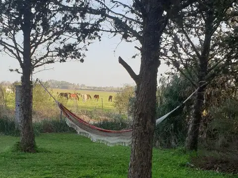 casa con jardin y pileta